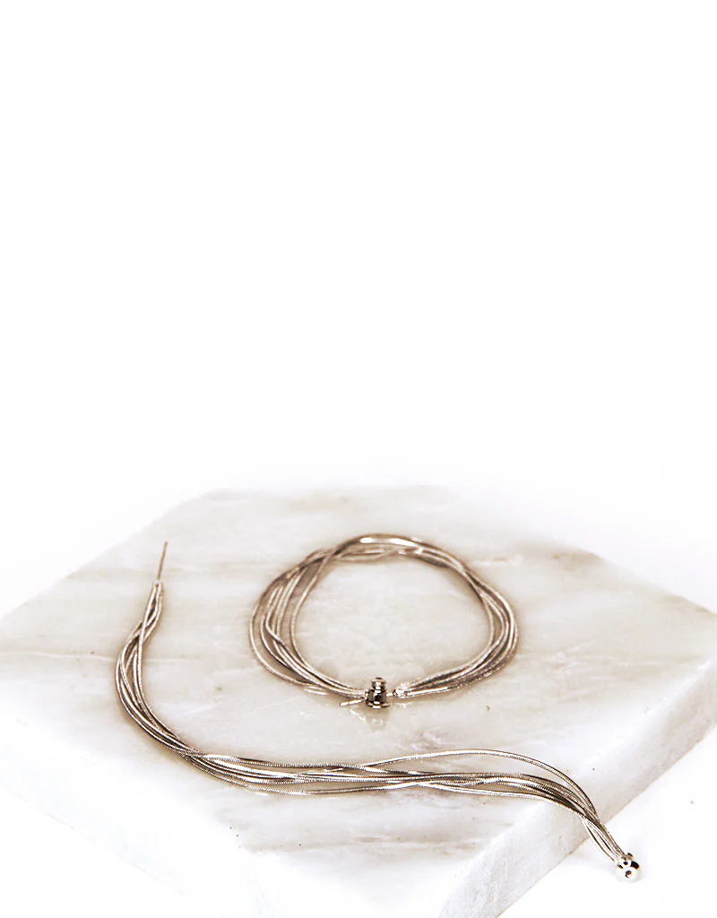 BECCY DANGLE EARRINGS SILVER - Image 2