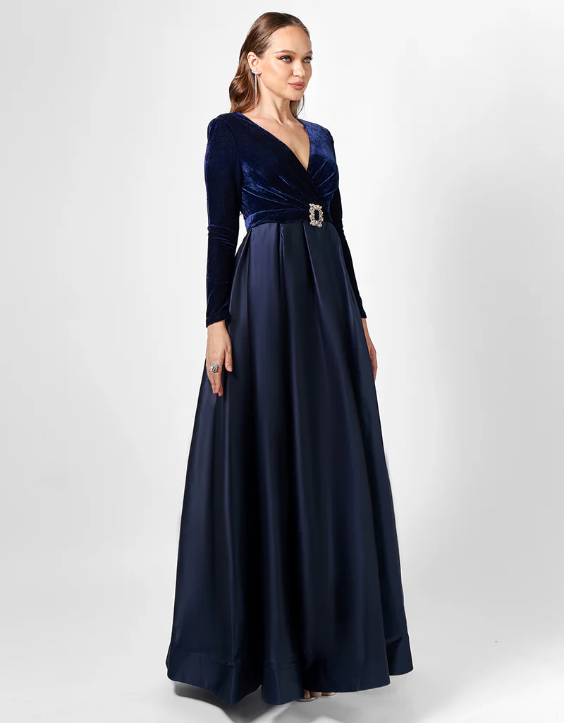 BELLE LONG SLEEVE BALL GOWN SAMPLE B75D09L - Image 3