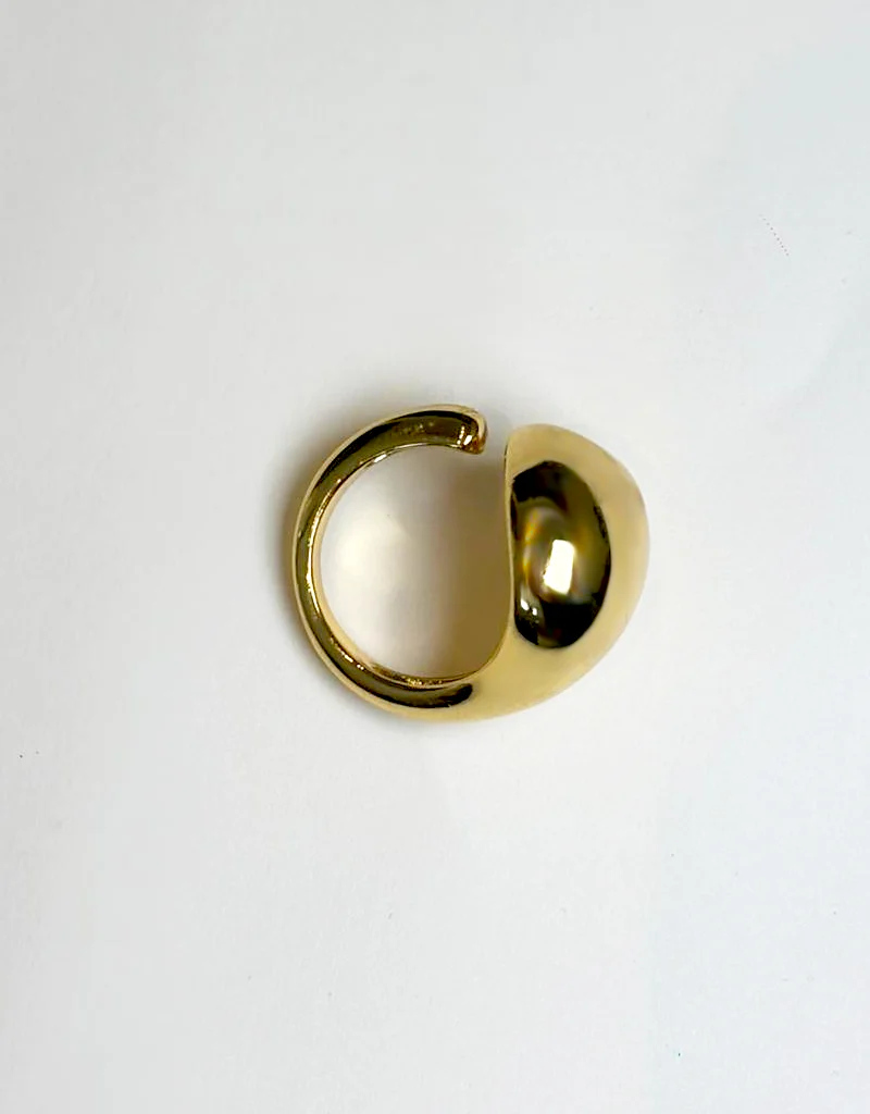 GOLDEN PEBBLE STATEMENT RING J2511R05G - Image 3