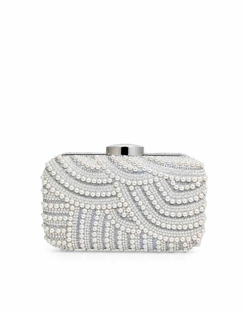 LUMIÈRE PEARL CLUTCH SILVER YXW53