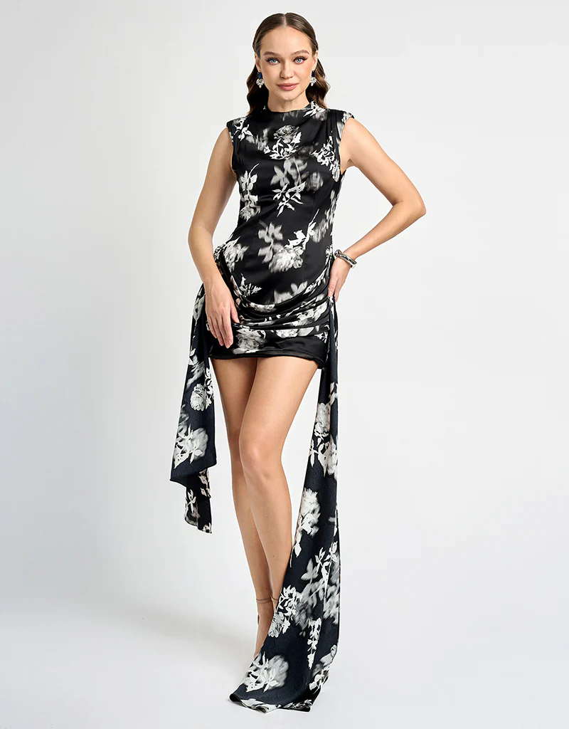 SAMPLE NERIAH HIGH NECK DRAPE MINI BL75D32S